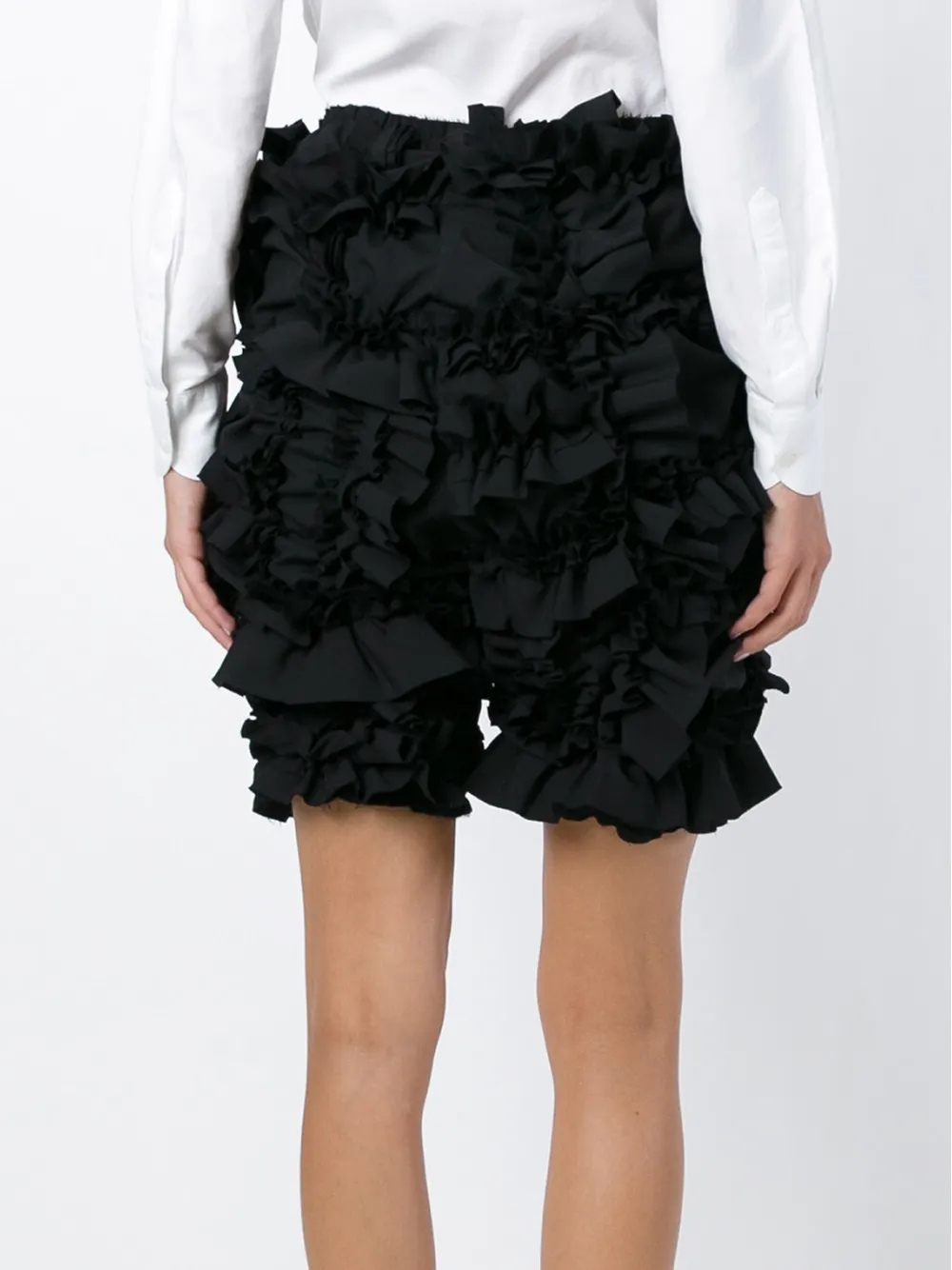 Comme Des Garçons Ruffled Shorts In Black