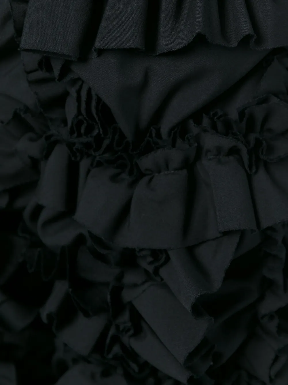 Comme Des Garçons Ruffled Shorts In Black