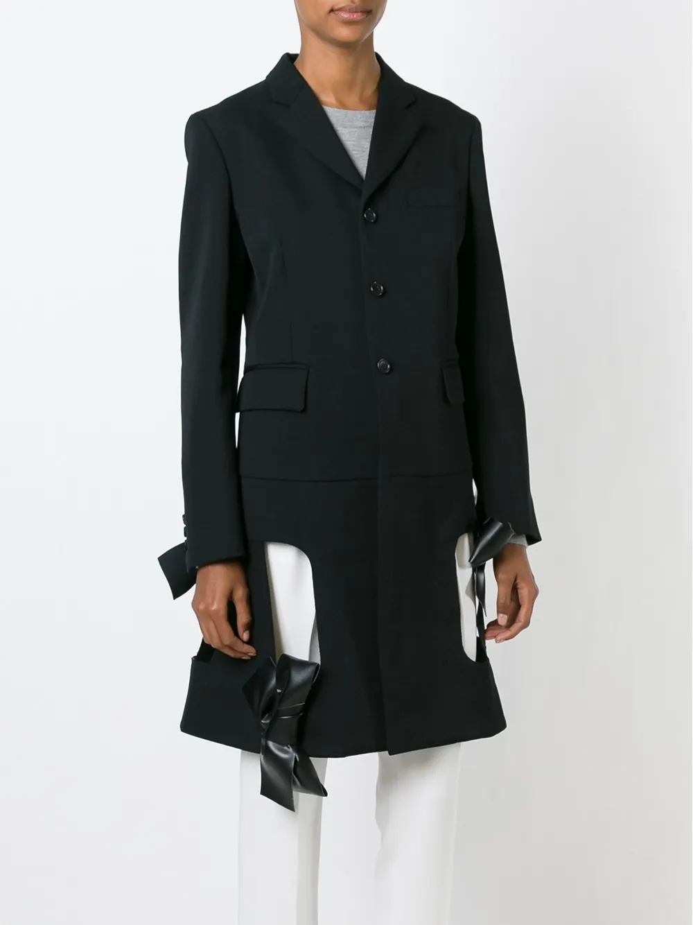 Comme Des Garçons Cut-out Bow Detailing Coat In Black
