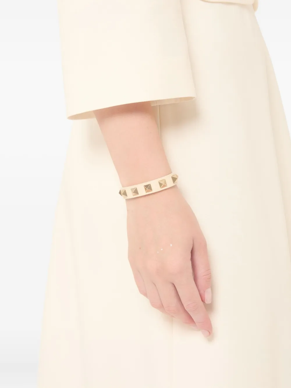 VALENTINO GARAVANI スタッズブレスレット　ダブルラップ VALENTINO GARAVANI スタッズブレスレット ダブルラップ VALENTINO