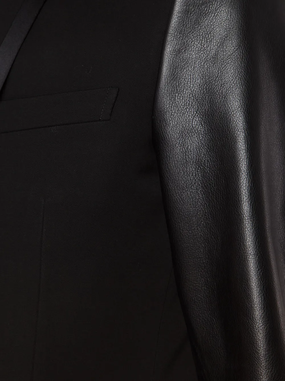 Junya Watanabe MAN leather sleeve tuxedo blazer Zwart