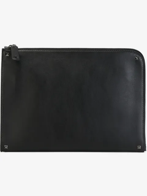Valentino Garavani Rockstud clutch
