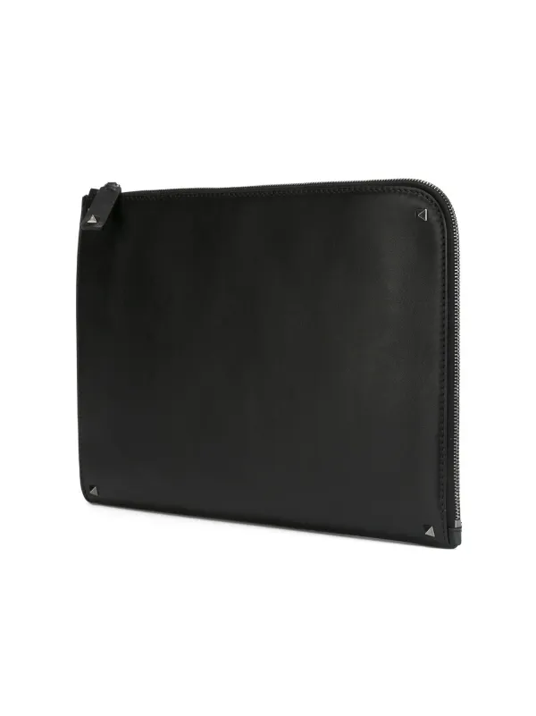 Valentino Garavani ロックスタッズ クラッチ | ブラック | FARFETCH JP