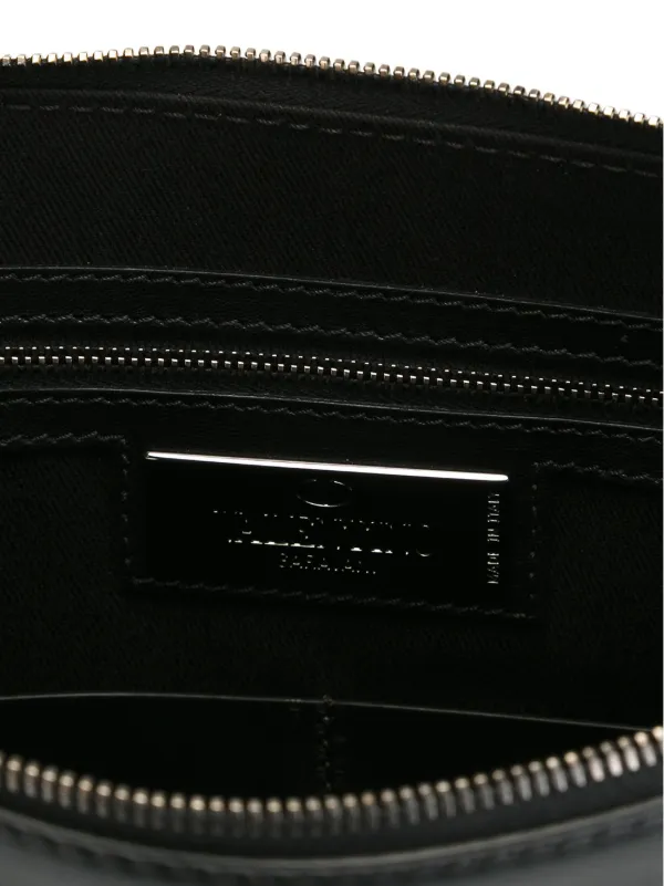 Valentino Garavani ロックスタッズ クラッチ | ブラック | FARFETCH JP