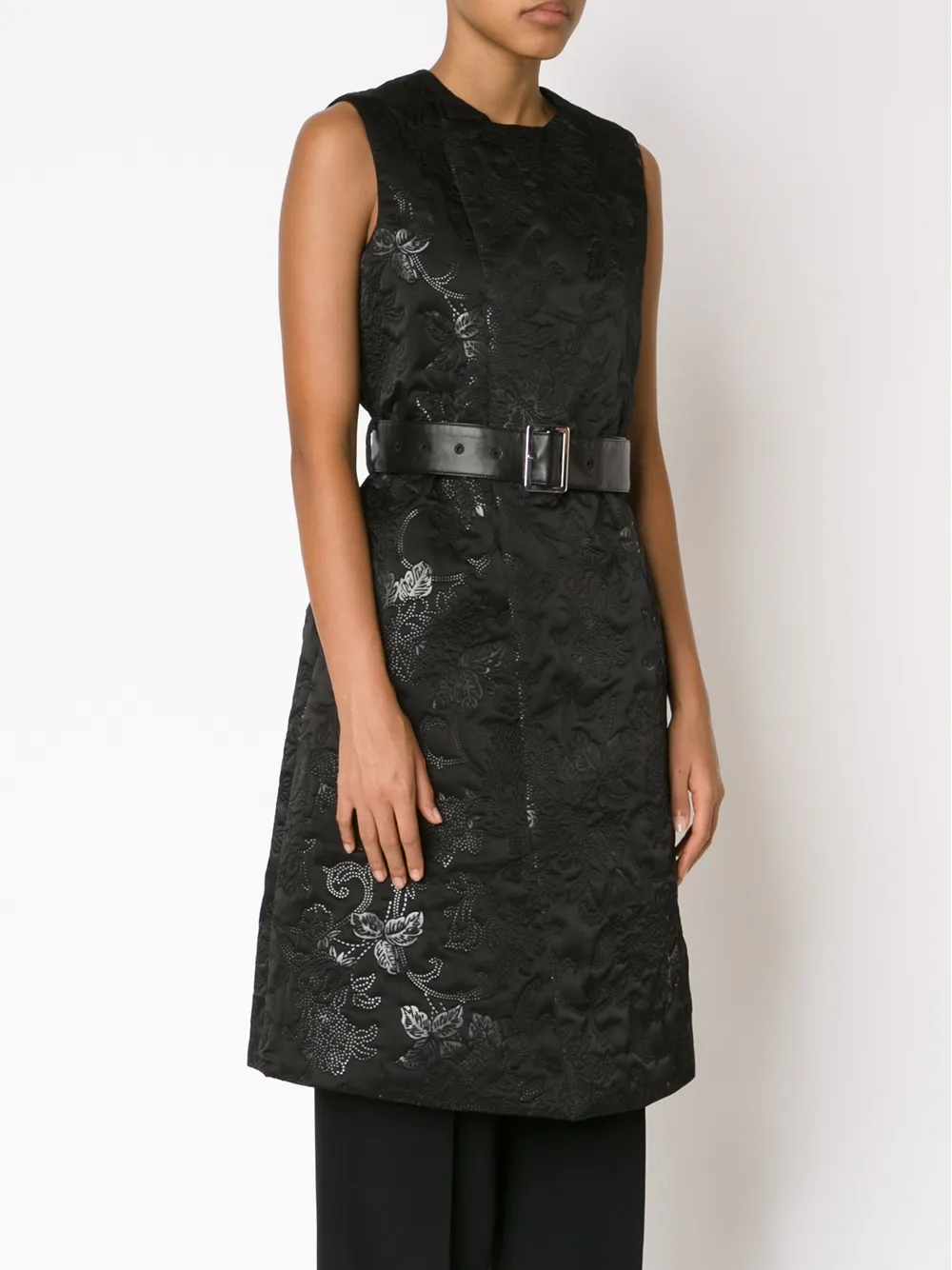 Noir Kei Ninomiya sleeveless belted dress Zwart