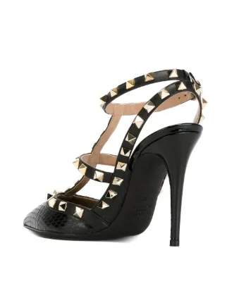 valentino garavani noir rockstud