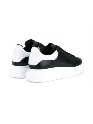 Alexander McQueen Oversized Sneaker Black White Alexander McQueen Oversized Sneaker Black White