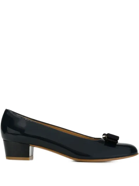Ferragamo Vara bow pumps