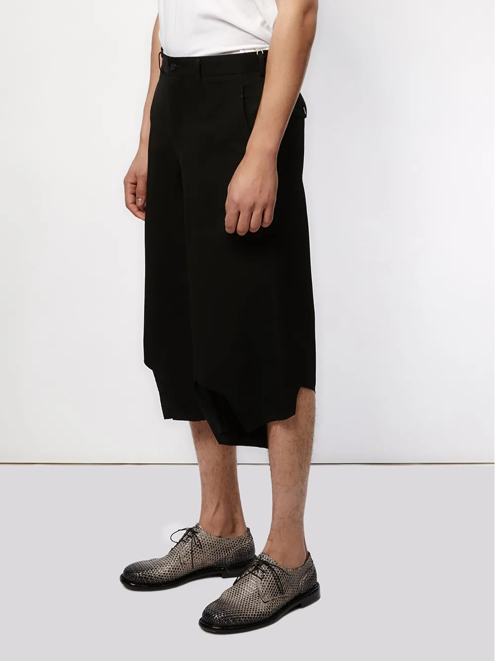  Comme Des Garçons Homme Plus Asymmetrische Cropped Hose   Schwarz 