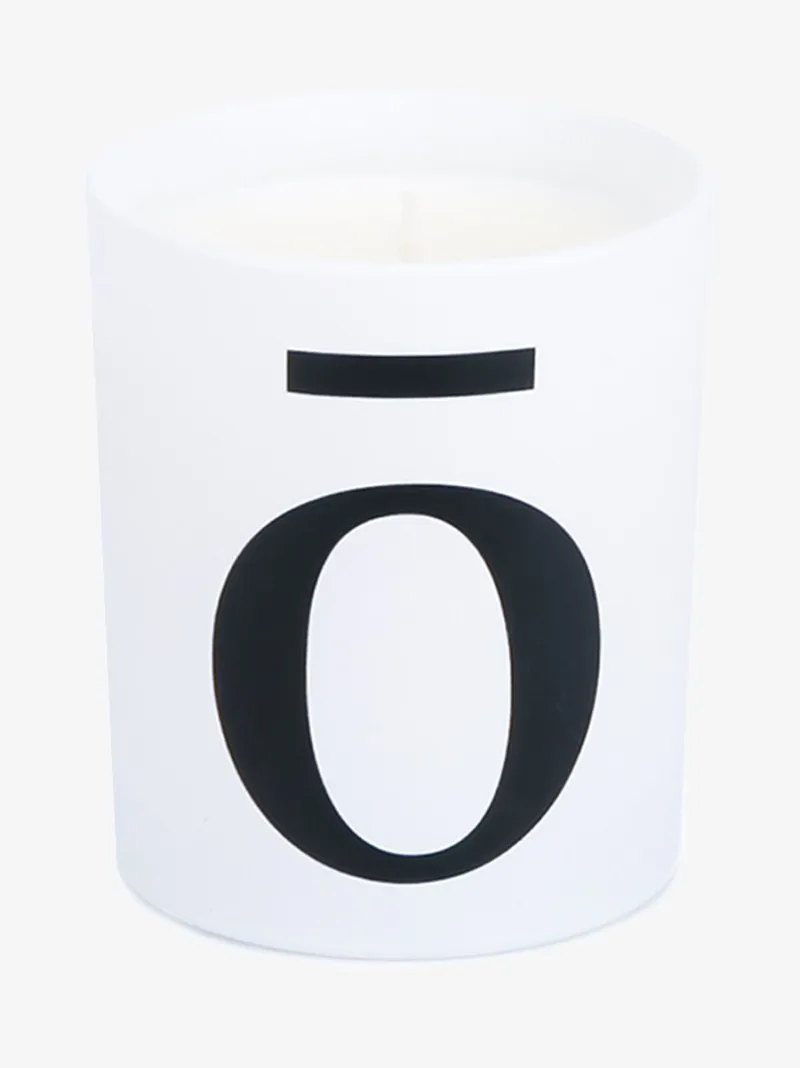 Iiuvo 'Woodgrain' candle