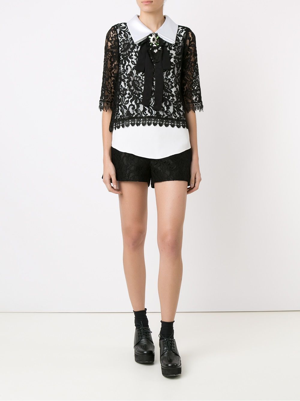 фото Martha medeiros lace blouse