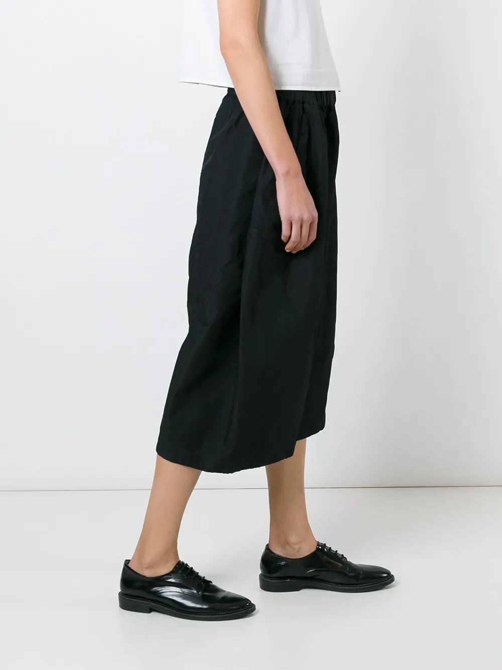 cocoon knee shorts