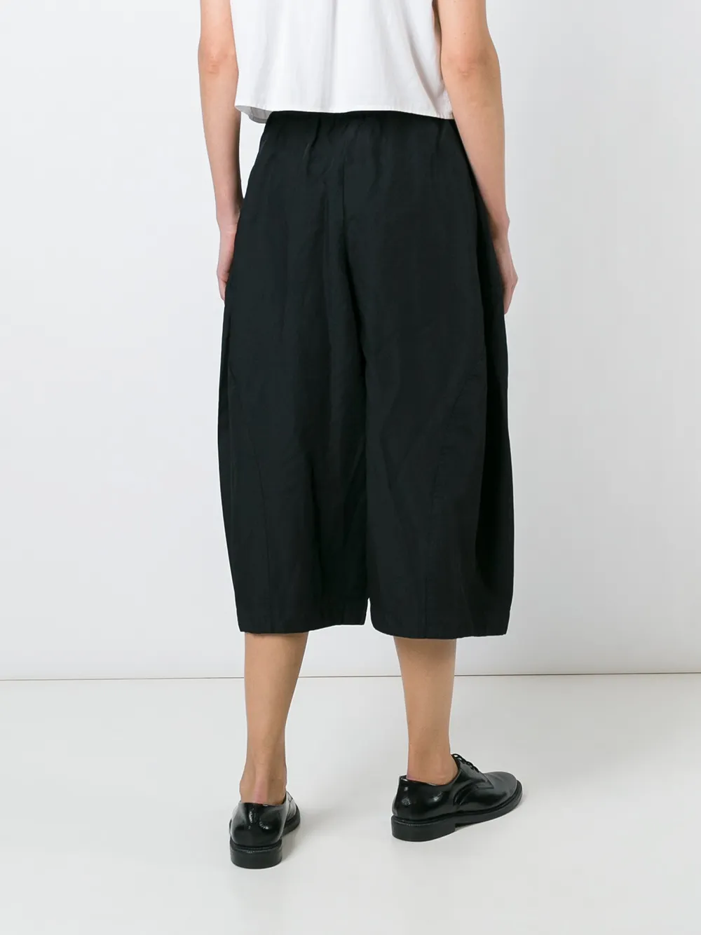 cocoon knee shorts