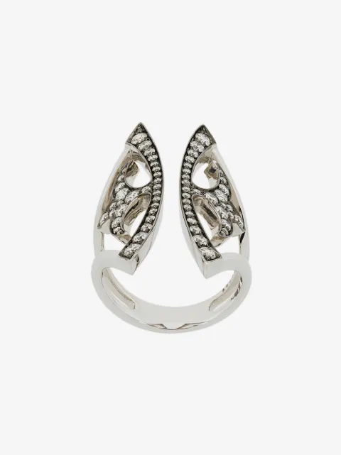 Anapsara Knight Kiss ring