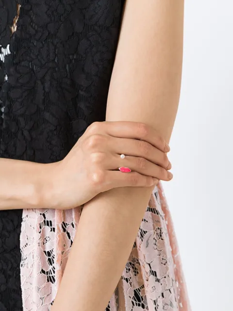 DELFINA DELETTREZ 'LIPS PIERCING' RING