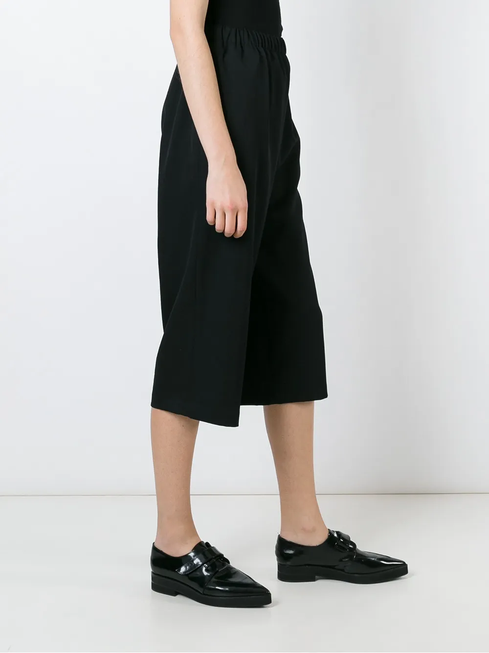 Comme Des Garçons cropped trousers Zwart