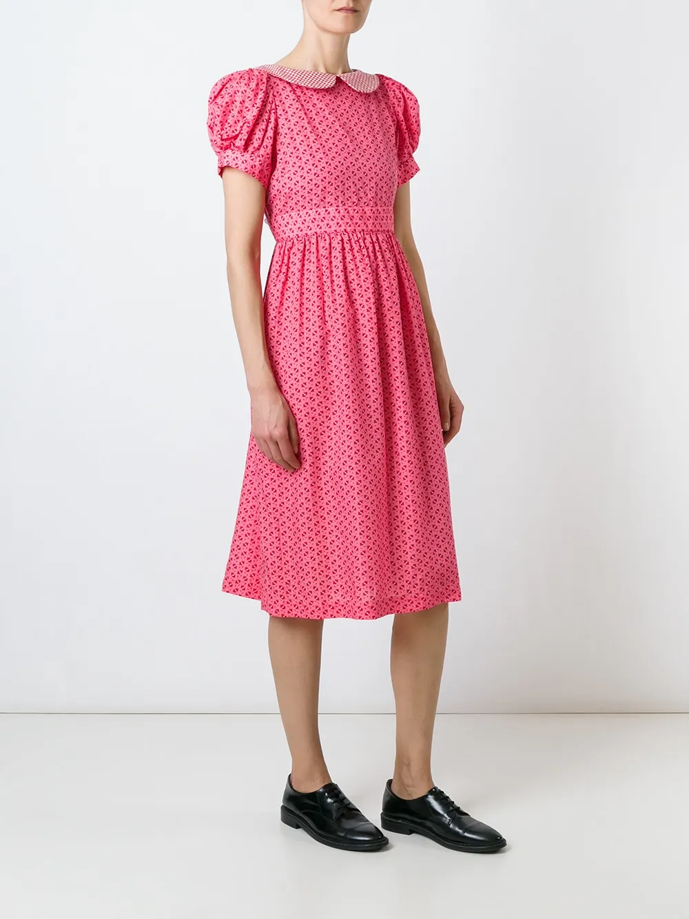  Comme Des Garçons Girl Kleid Mit Bubikragen   Rosa 