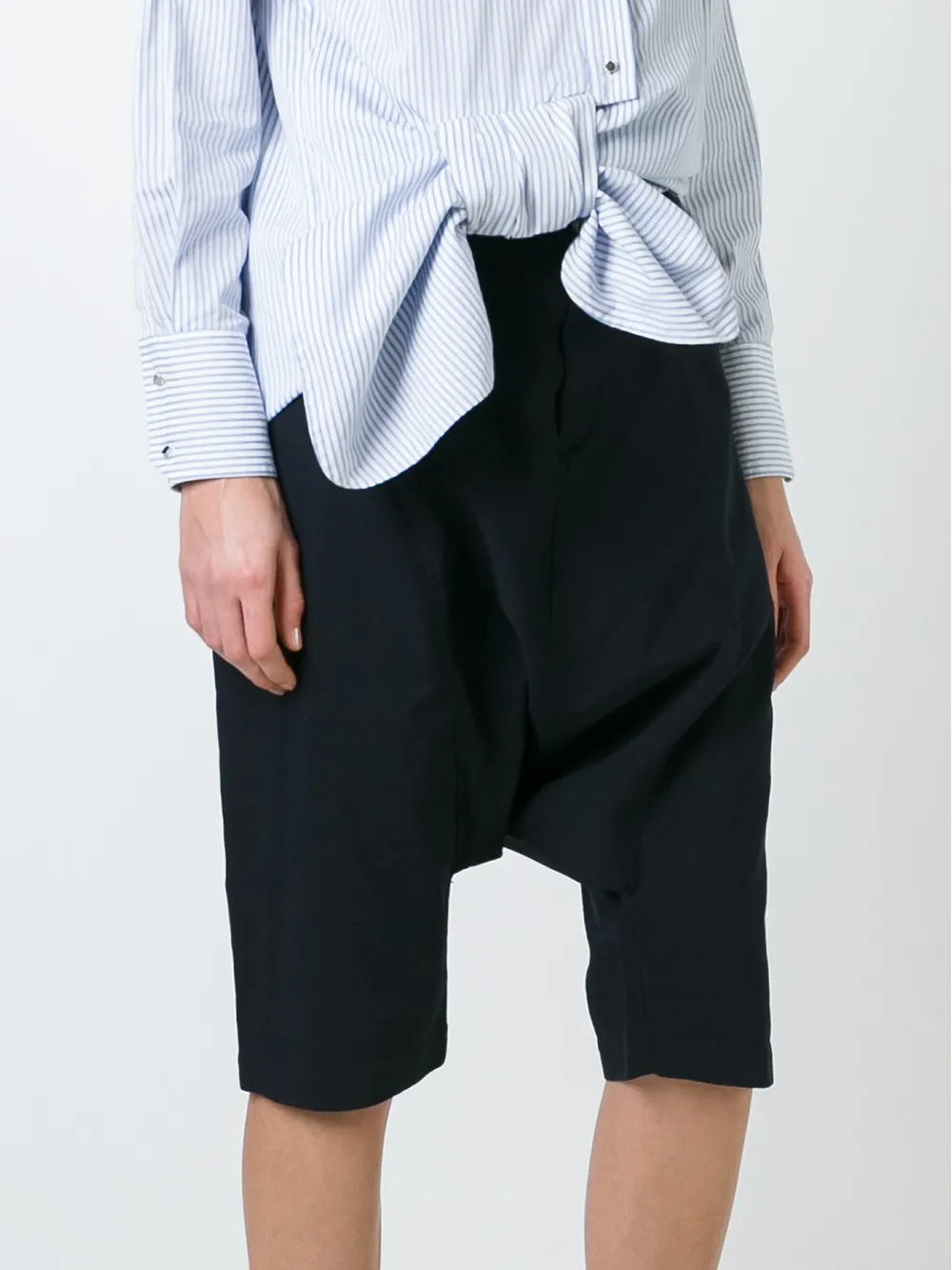  Comme Des Garçons Girl Drop-crotch Knee-length Shorts - Blue 