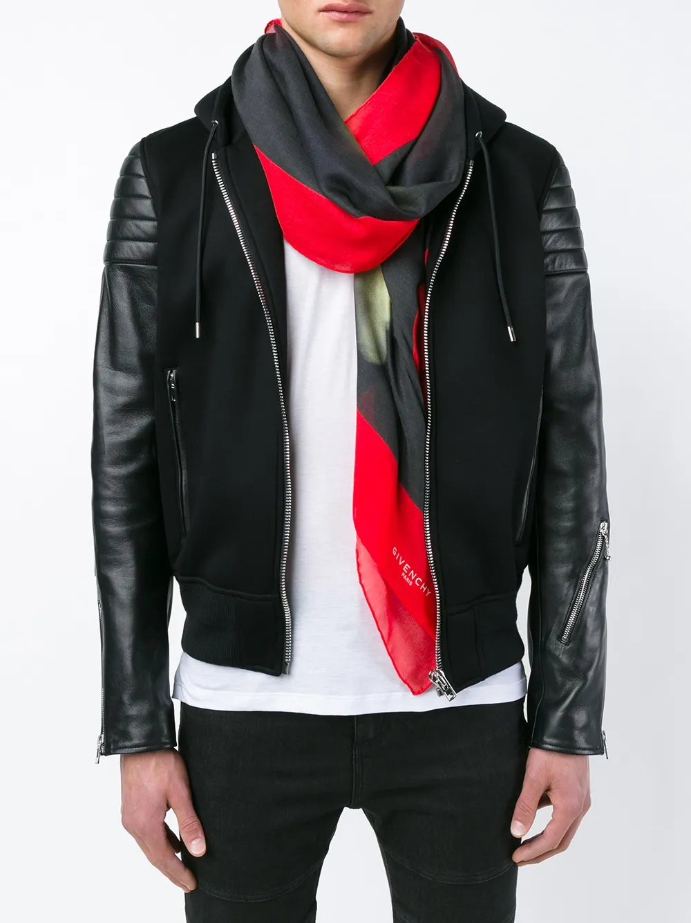 Givenchy skull and crossbones print scarf Zwart