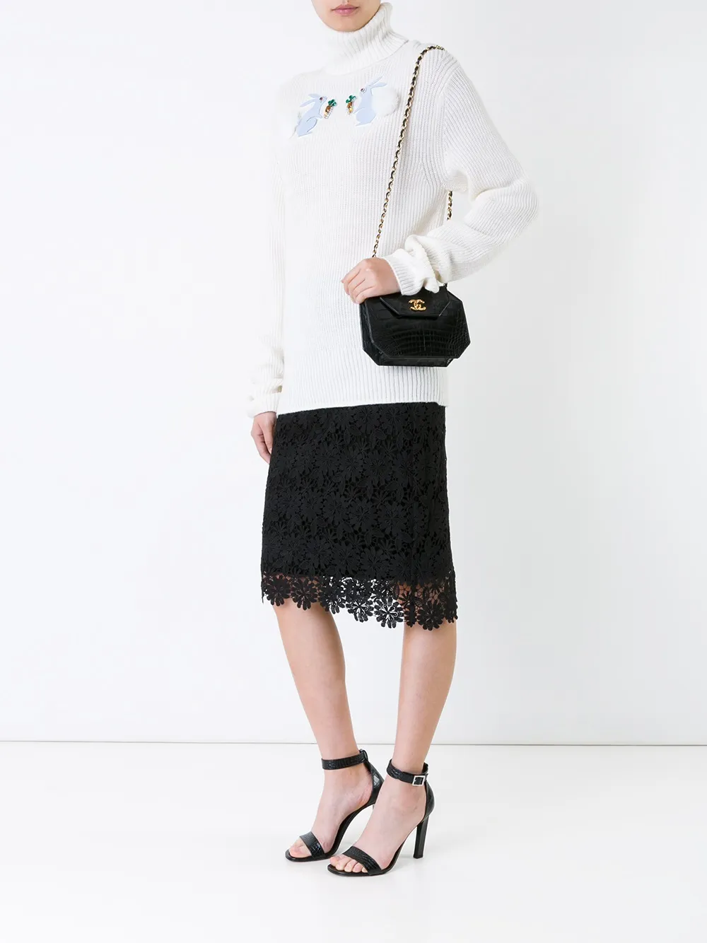 CHANEL Pre-Owned Octogonal Shoulder Bag | Black | FARFETCH