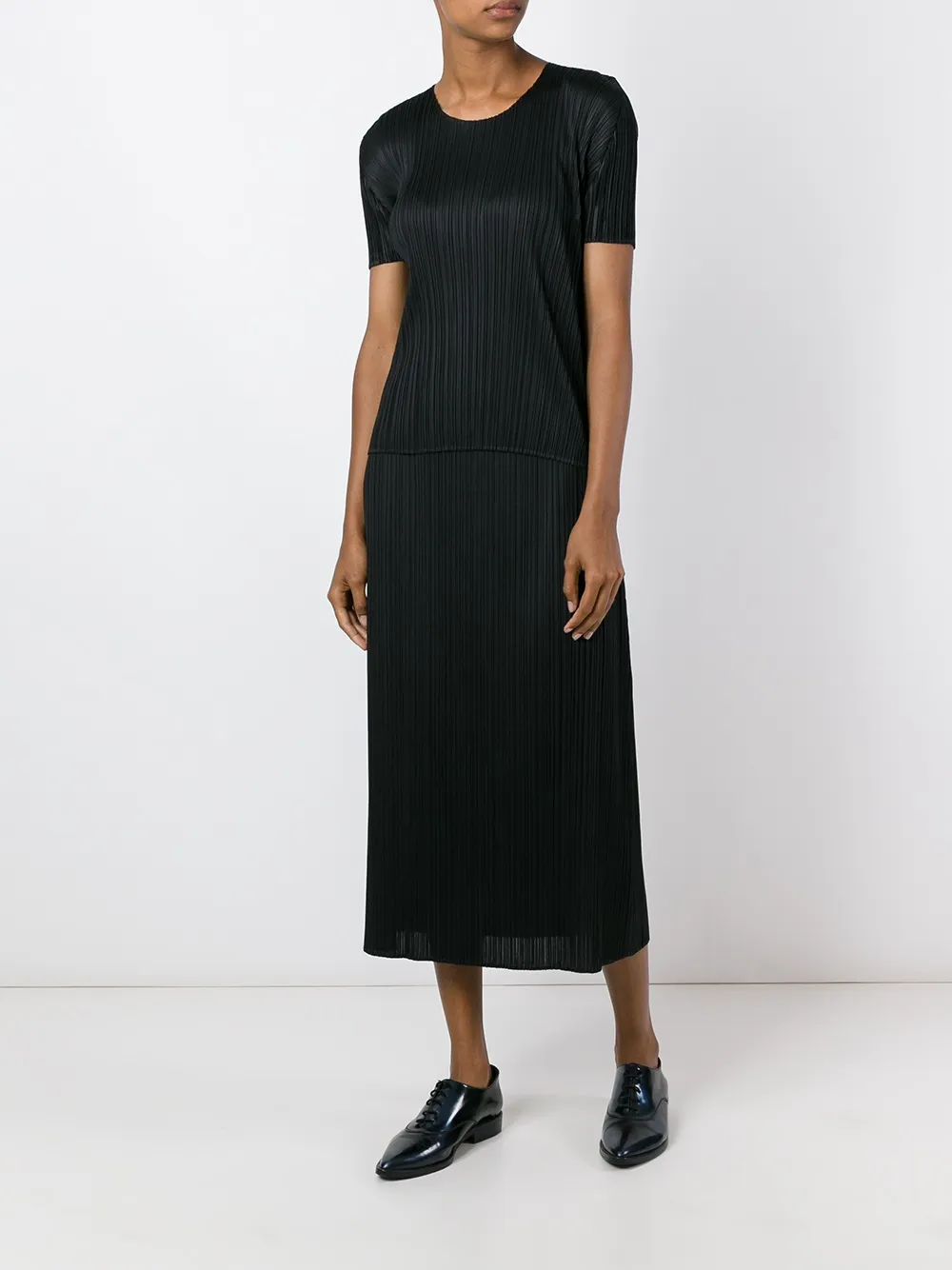 Pleats Please Issey Miyake ribbed shortsleeved T-shirt Zwart