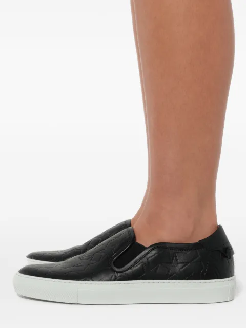 Givenchy logo embossed low skate sneakers