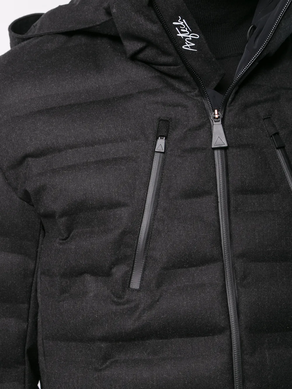 Aztech Mountain 'Nuke Suit' waterproof padded jacket Zwart