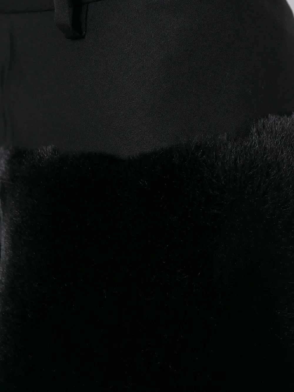 Noir Kei Ninomiya synthetic fur skirt Zwart