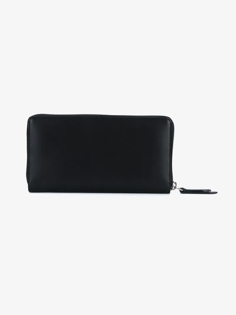 Gucci extra large logo wallet