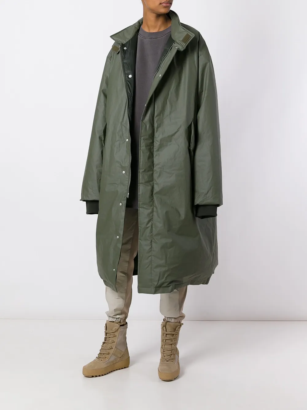 yeezy season 3长款衬垫外套