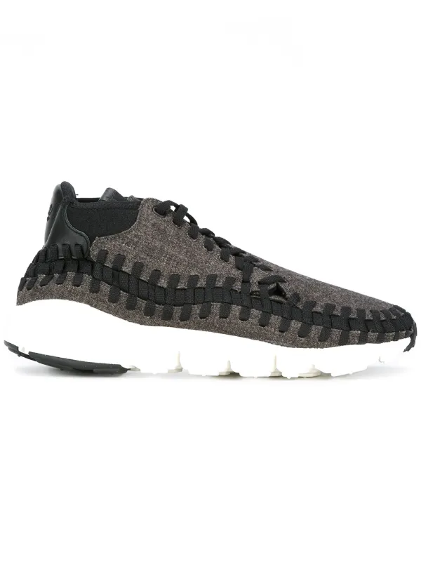 nike woven