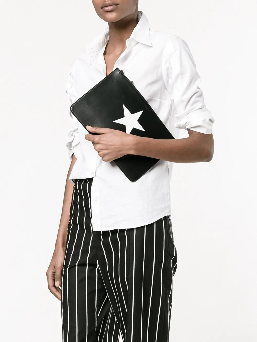  Givenchy Clutch Mit Stern Print   Schwarz 