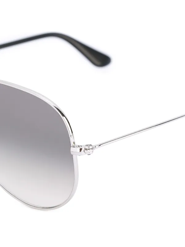 Ray-Ban アビエーターサングラス グレー Ray-Ban アビエーターサングラス | グレー | FARFETCH JP