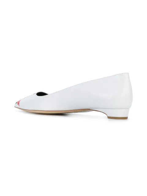 pointed toe ballerinas