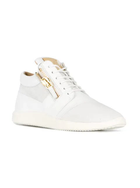giuseppe zanotti runner