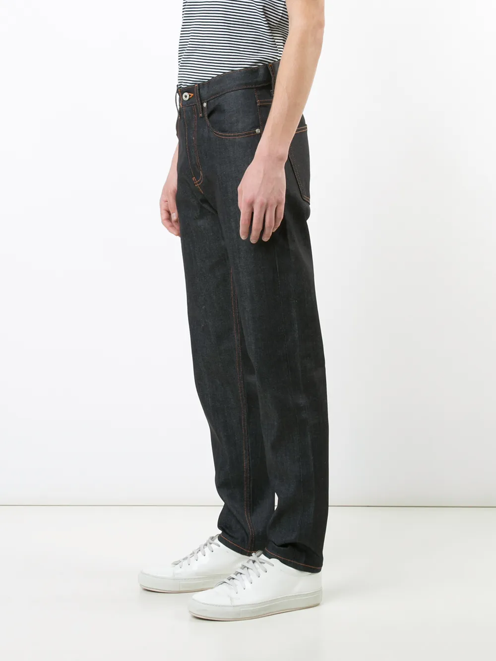 Naked and Famous taps toelopende jeans Blauw
