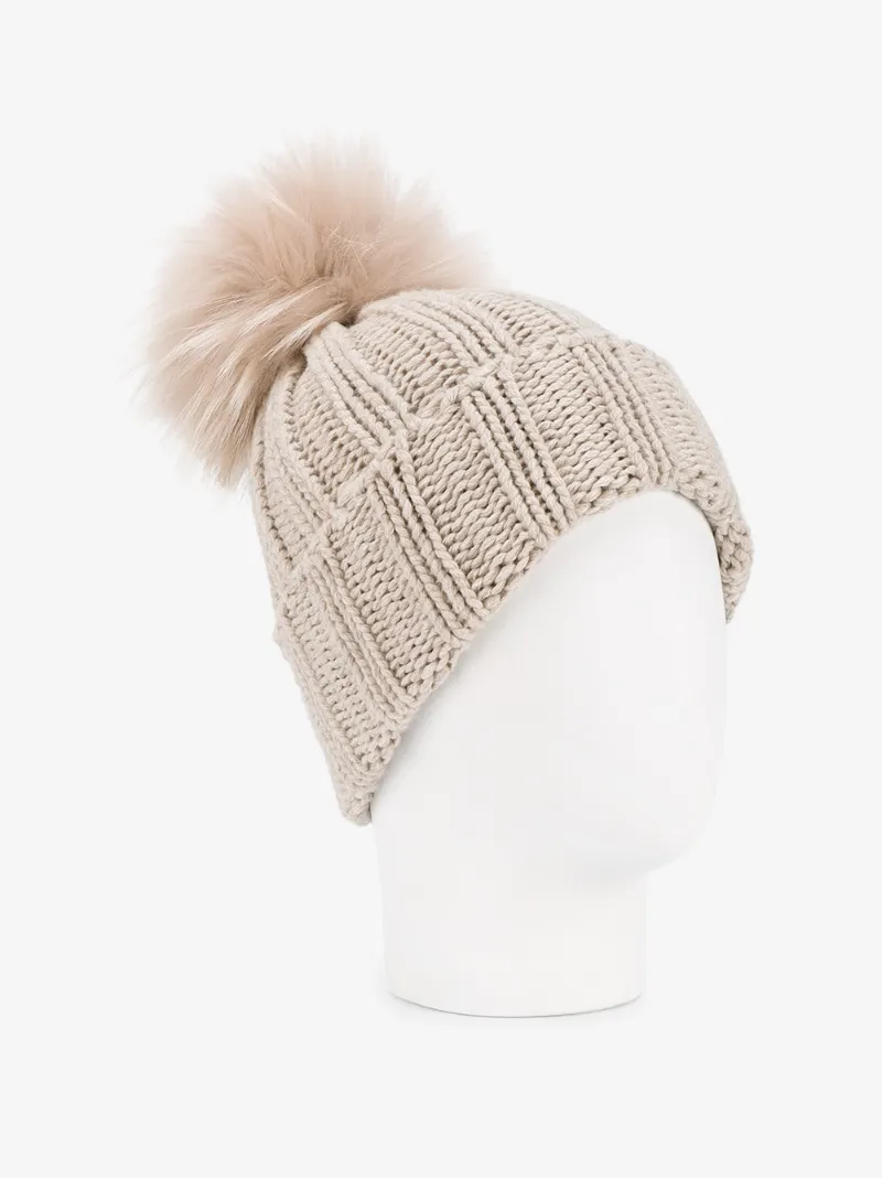 Inverni raccoon fur single pom pom beanie