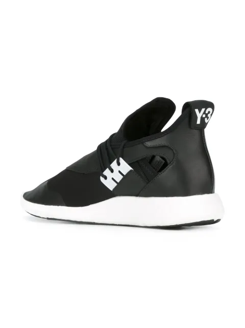 y3 elle run