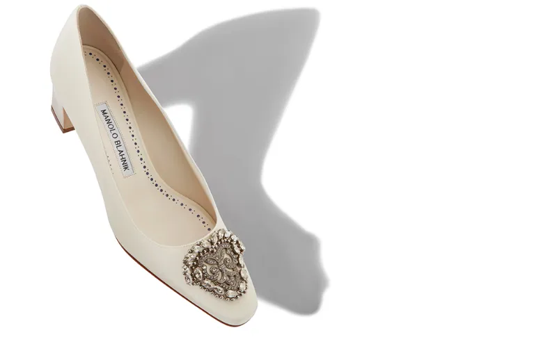 Manolo Blahnik - OKKATO BRIDAL