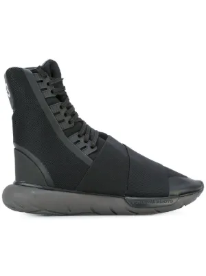 Adidas Yeezy Yeezy 750 Boost Triple Black スニーカー | ブラック