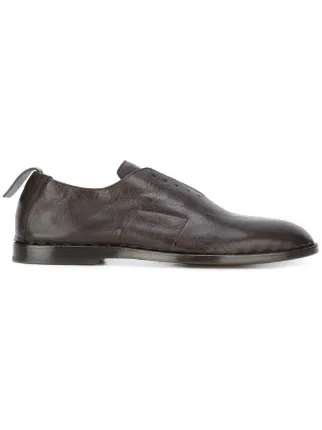 laceless oxfords