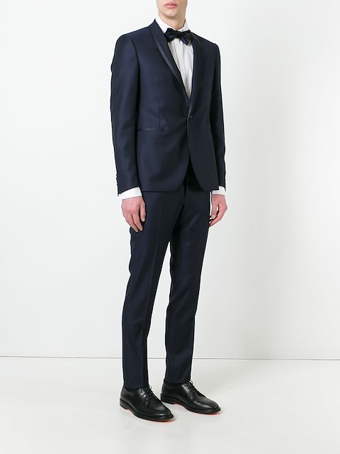 TAGLIATORE SHAWL LAPEL TWO-PIECE SUIT