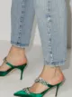 Manolo Blahnik Mules mit Kristallverzierung