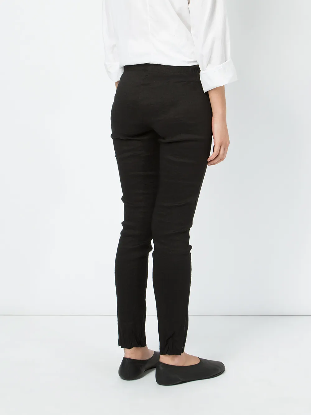 Uma Wang Tapered Slim Fit Trousers In Black