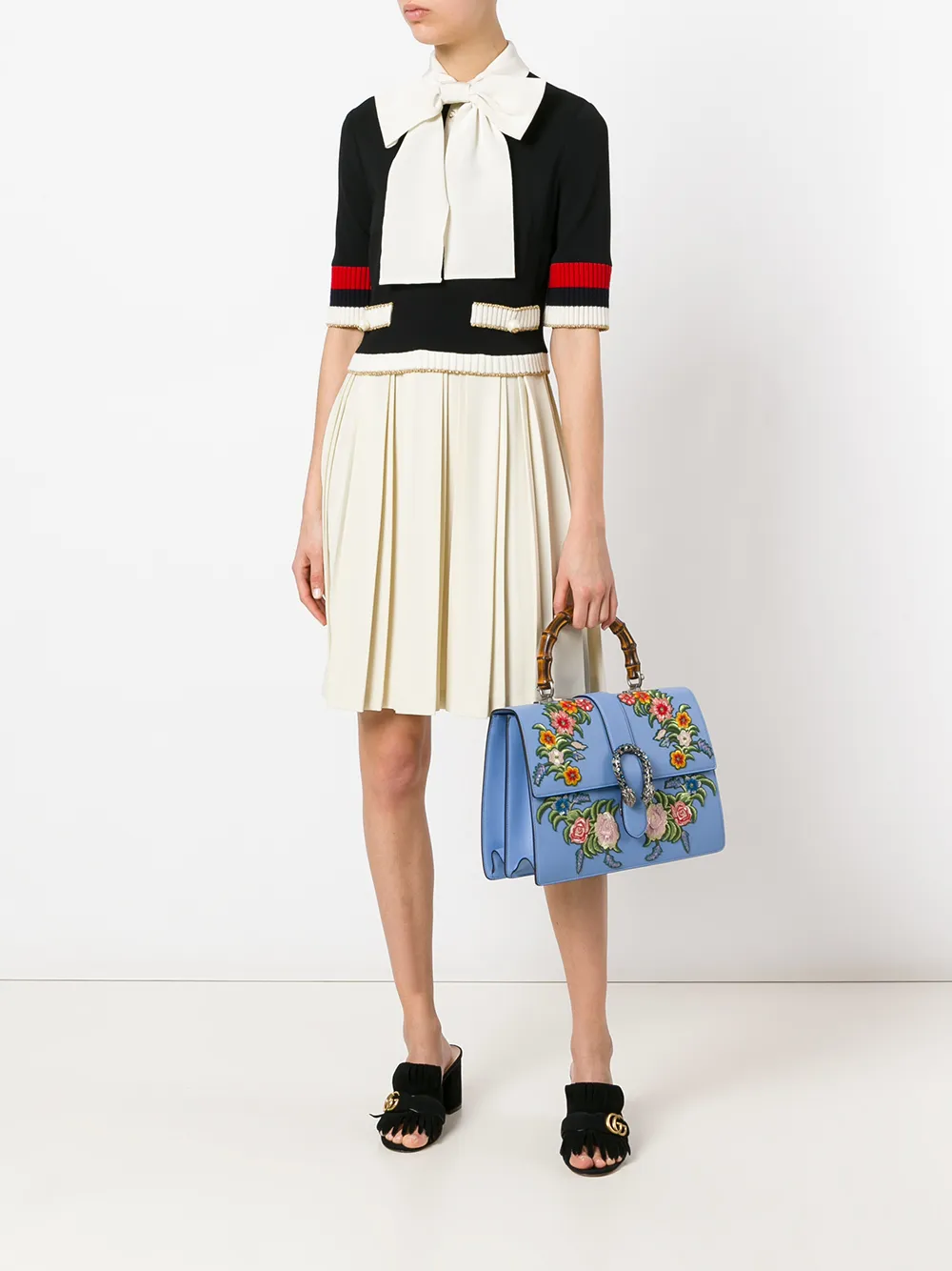 gucci 超大蝴蝶结连衣裙