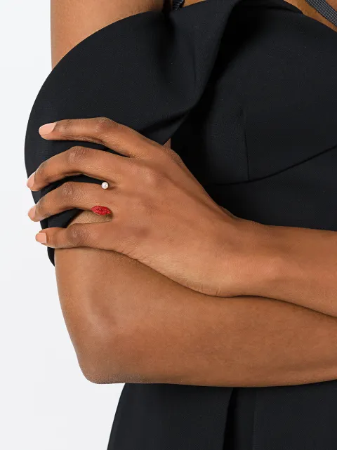 DELFINA DELETTREZ LIPS PIERCING RING