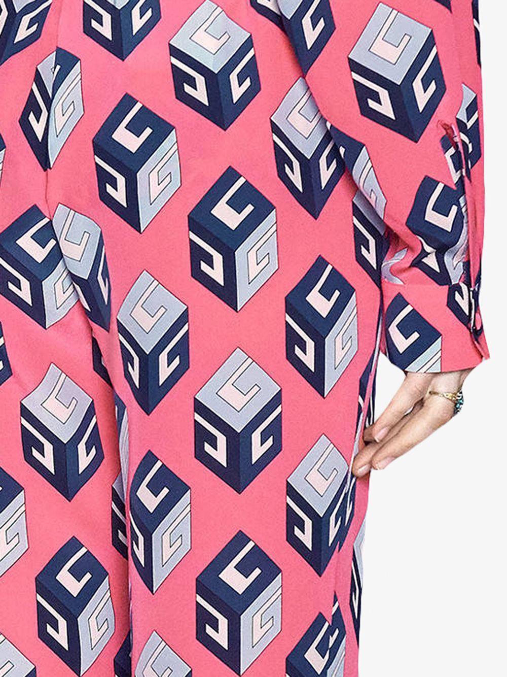gucci-gg-wallpaper-print-silk-pant-farfetch