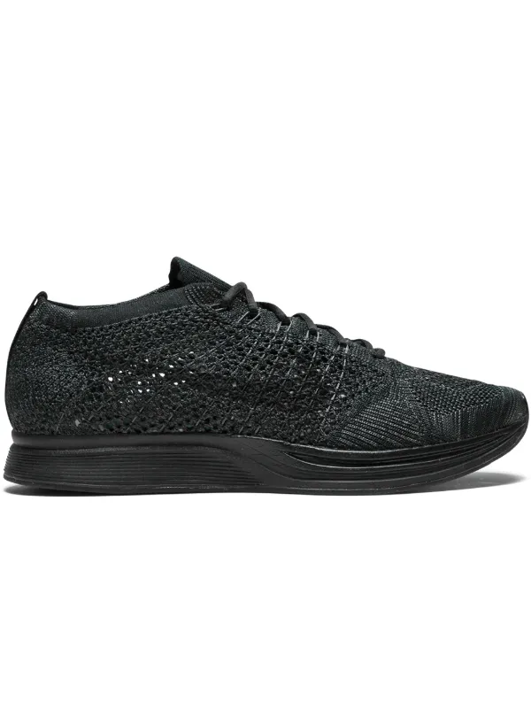 black nike flyknit racer