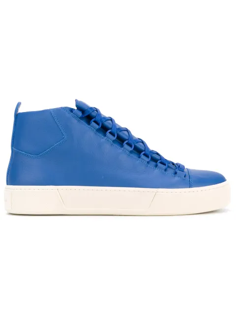 Balenciaga low top sneakers