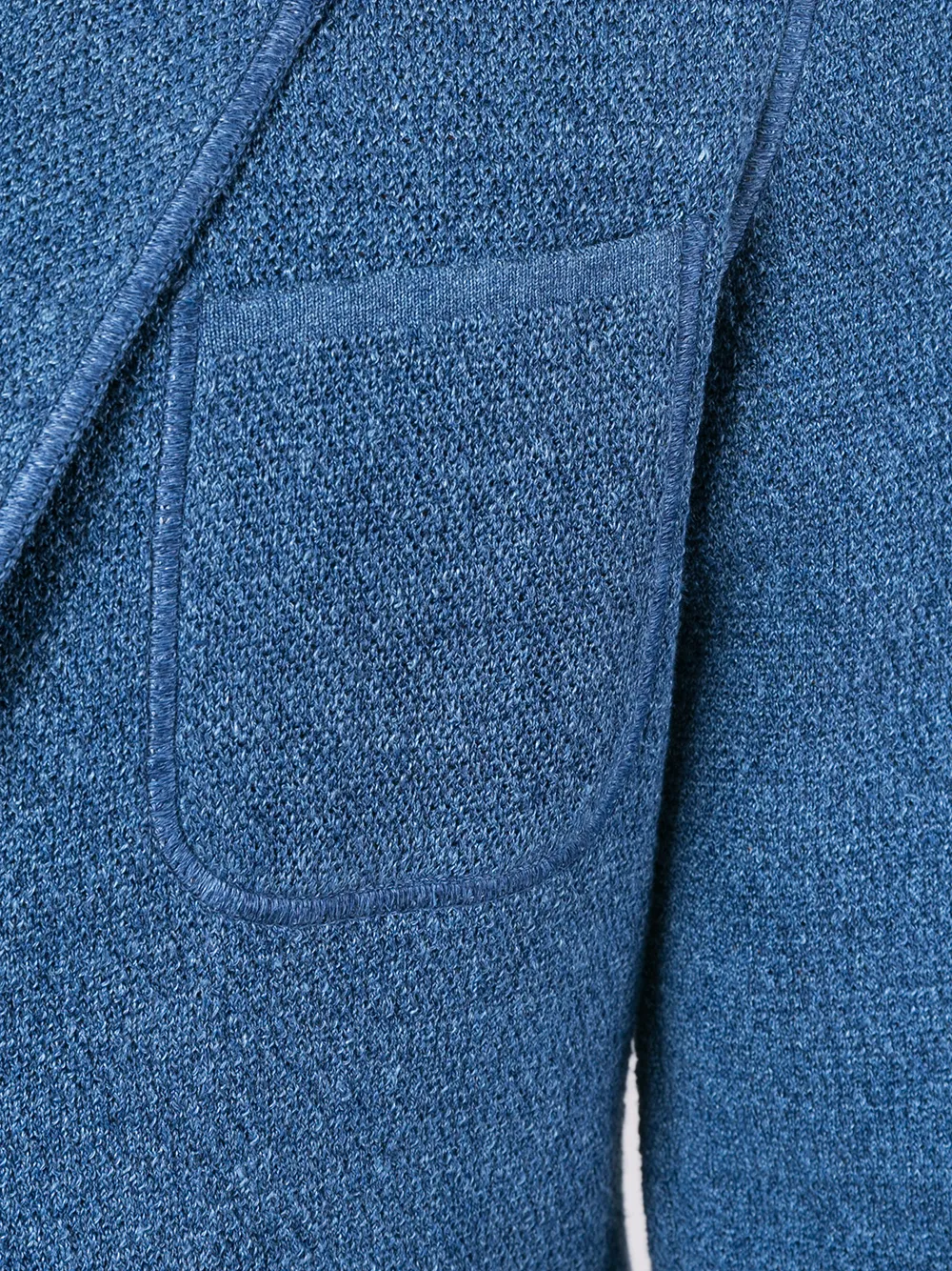 贴袋设计西装夹克